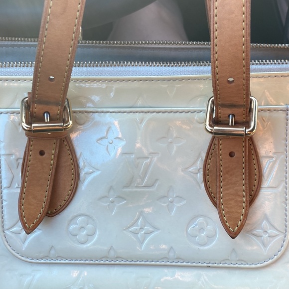 LOUIS VUITTON VERNIS SHOULDER PURSE BAG - Picture 4 of 17